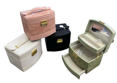 EW0032 ŠAT.NAKIT/JEW.BOX 3831087807384