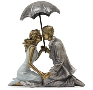 114351 FIGURA PAR