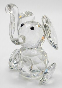 005237 SLON STEKLENA FIGURA